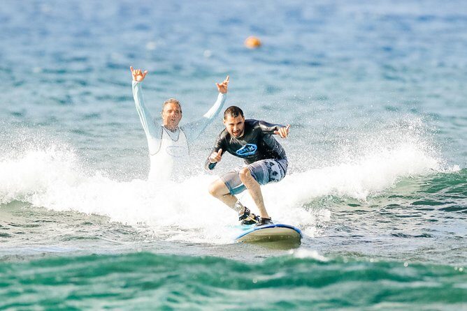2 Hour Beginner Group Surf Lessons - How the 2 Hours Actually Play Out (Land Basics to Waves)