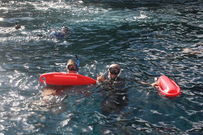 5 Hour Molokini Snorkel & Turtle Tour in Maui - Why a No Ka Oi small-boat Molokini tour feels better