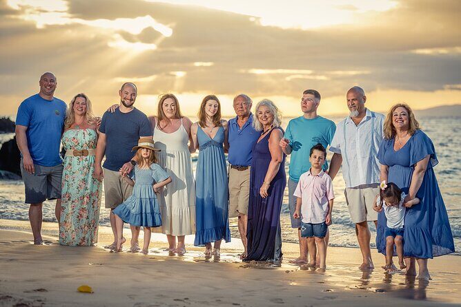 A Maui Beach Photoshoot in Wailea - The photographer team and the posing help that changes everything