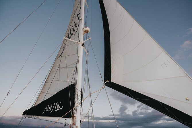 Day's End Cocktail Sunset Sail - Boarding at Maalaea Harbor: your smooth start depends on timing