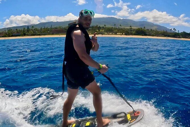 Electric Surf Board Experience Hawaii - Why Maui’s calm water is perfect for electric surfing