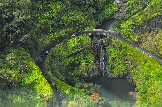 Explore Maui in a Polaris Slingshot Rental from Kihei - Staff help from Aloha Motorsports: tips that actually help