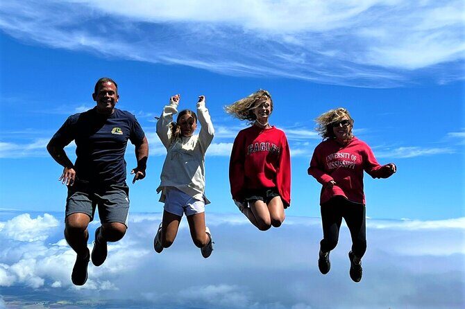 Haleakala Classic Vehicle Sunrise Tour with Breakfast - Haleakala National Park Summit Time: What to Watch for Besides the Sun