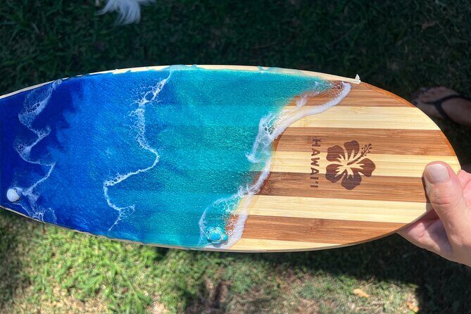 Make your own Maui Souvenir/Ocean resin class - Where the resin class happens in Paia’s Kai Luna Creations workshop