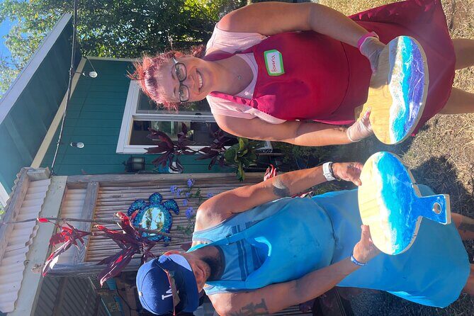 Make your own Maui Souvenir/Ocean resin class - Getting there in Paia: meeting point and transport reality