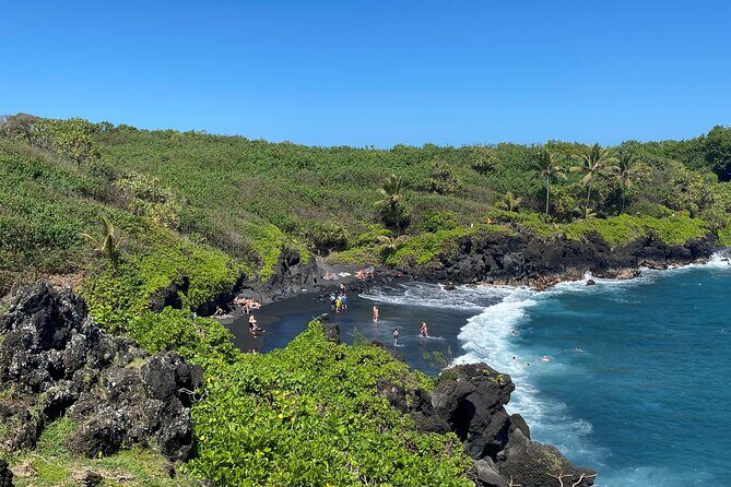 Maui by Storm: Epic Private Luxury Road to Hana Adventure Tour - Comfort on the Curves: The Vehicle, the Pacing, and Your Guide’s Job