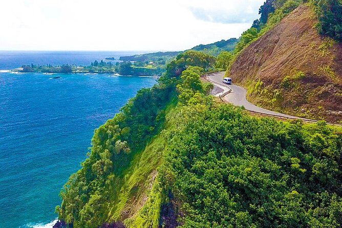 Maui: Famous Road to Hana Waterfalls and Lunch by Mercedes Van - Paʻia, Ho‘okipa, and the first waterfall mood set