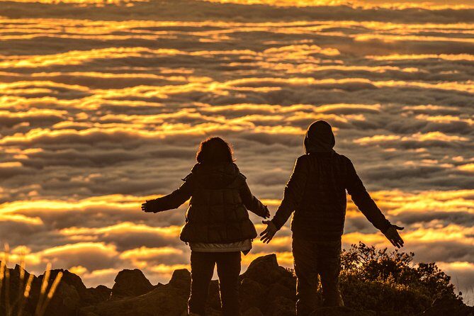 Maui: Majestic Haleakala Sunrise Tour with Pick-up - Group size and guide style: why 22 people feels different