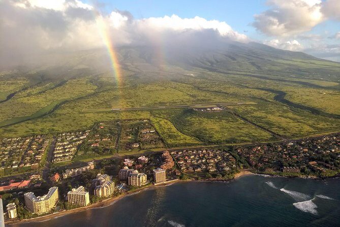 Maui -PRIVATE- Air Tour: 5 Islands: (2-5 people): SEE Even MORE! - Price and value: $536 per person for five islands