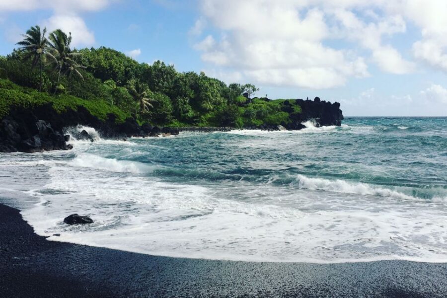 Maui: Road to Hana Sightseeing Tour - Ocean vistas at Kaumahina and the dramatic Keanae Peninsula