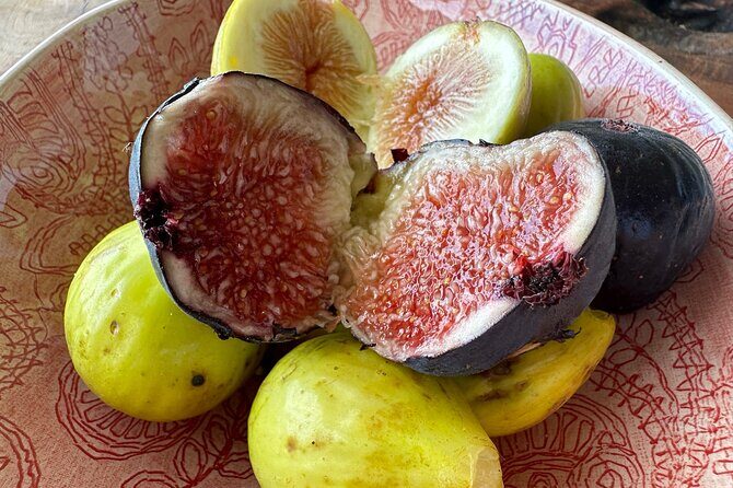 Regenerative Mango and Tropical Fruit Tour in West Maui - Price and value: $85 for a 2-hour farm experience that isn’t rushed