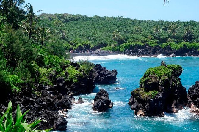 Road to Hana in Mercedes Van: Waterfalls and Black Sand Beach - Paia and Ho’okipa: the north-coast warmup before Hana Road