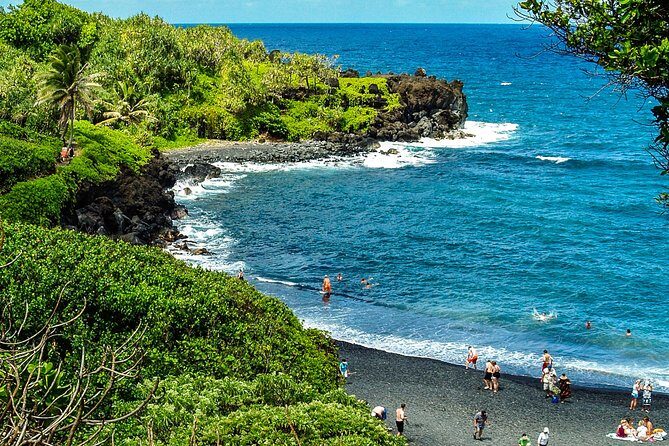 Road to Hana Tour with Lunch and Pickup - More Than Stops: The Road to Hana Ends With Ocean Moments