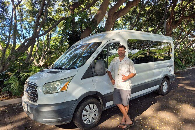 Stellar HI Tours- 15 person van-your own private tour to Hana! - The full route: Paia to Hana Farms with the best stops timed in