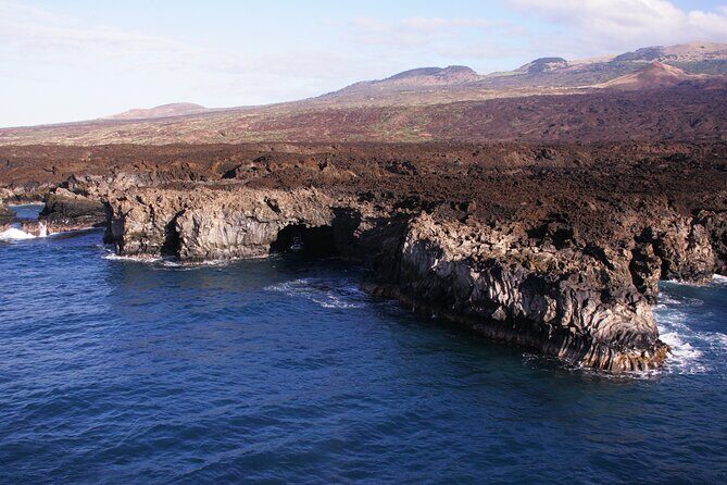 The Best 4 hour inclusive Kanaio Sea Caves and La Perouse Snorkel - Snorkel stop 2: Molokini crater and the backwall/inside choice