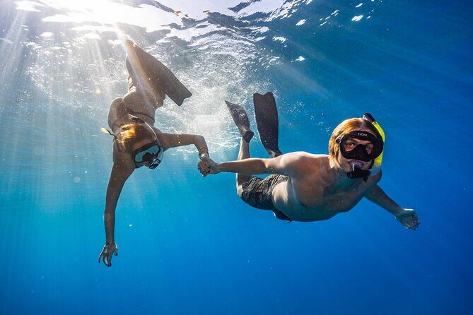 Two Site Snorkeling Adventure featuring the Molokini Crater - Stop 1 at Molokini Crater: What to Expect When Conditions Let You In